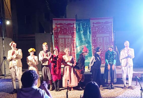 Lo spettacolo teatrale “Re Cervo Nones” è ritornato nelle piazze e castelli della Val di Non